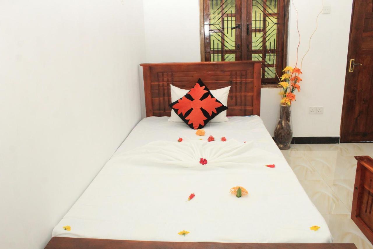 Sigiriya Hillside View Villa Exterior photo