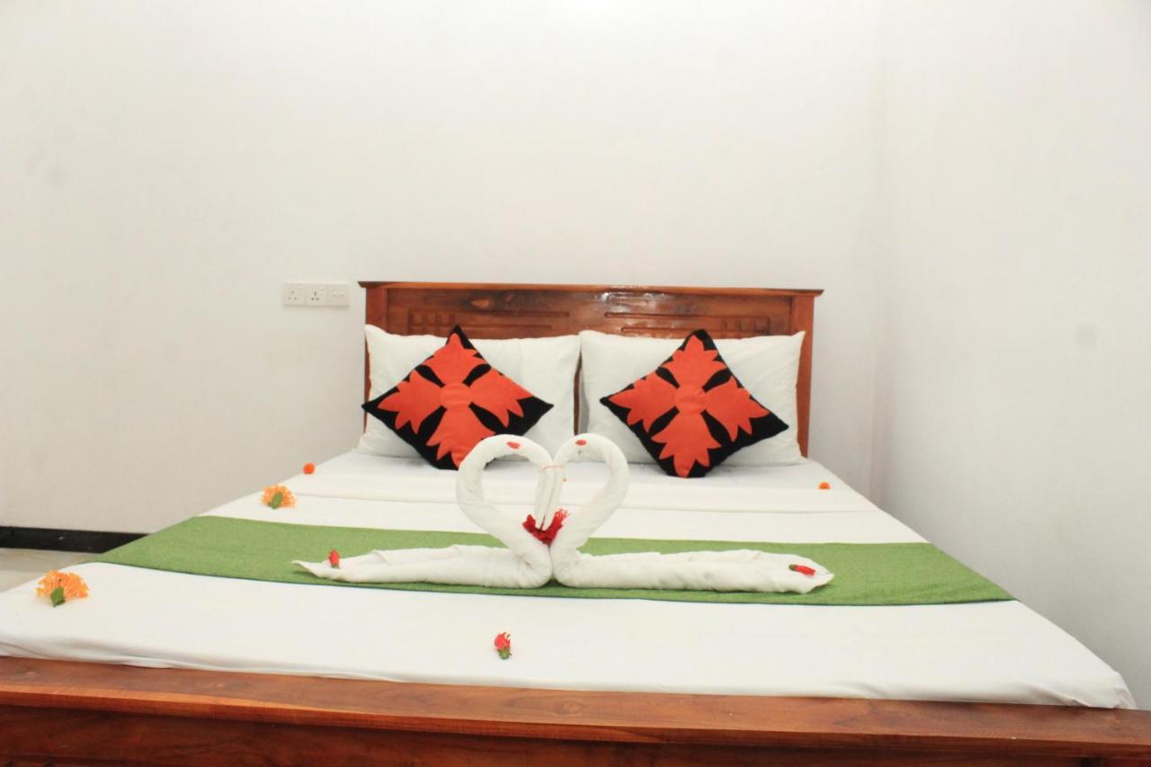 Sigiriya Hillside View Villa Exterior photo